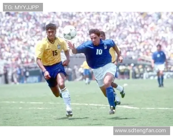 我们心目中的足球明星与他们的传奇故事和精彩瞬间